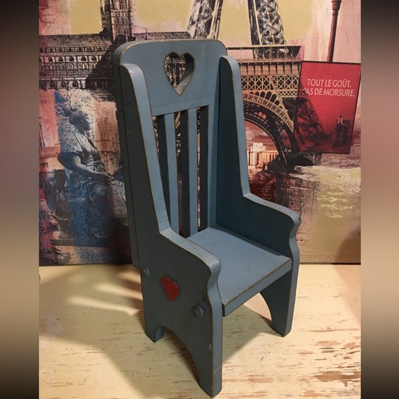 Vintage Wooden Rocking Chair with Heart Cut Out Plant Shelf Doll Chair Handmade - Picture 1 of 12